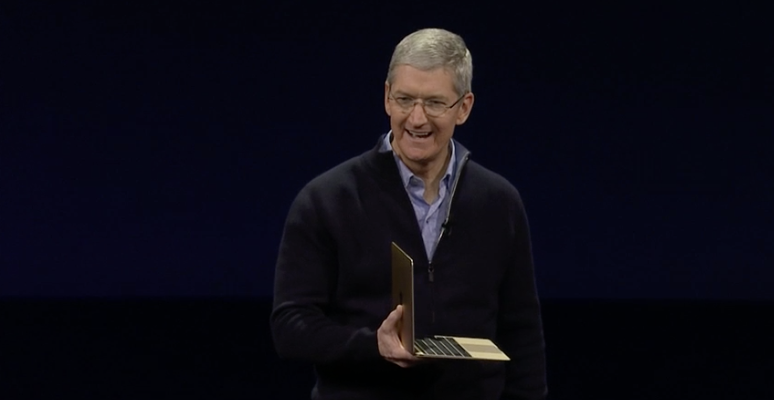 tim-cook-gold-macbook